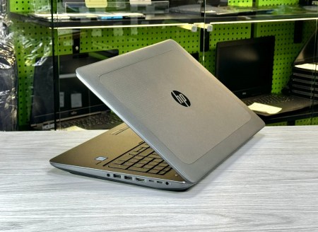 HP ZBook 15 G3 37